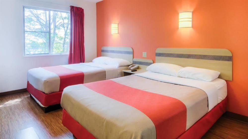 Motel 6-Conyers, Ga מראה חיצוני תמונה
